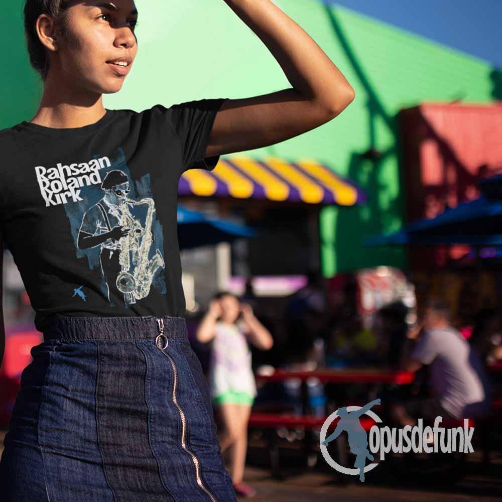 girl-wearing-a-black-t-shirt-with-saxophone-player-on-the-front